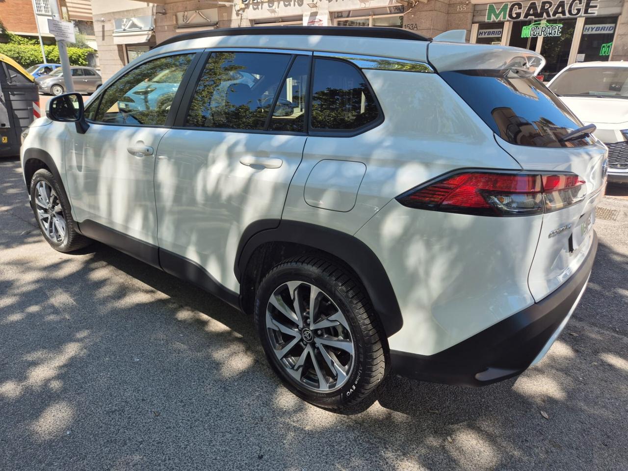 Toyota Corolla Cross 2.0 Hybrid TETTO PANORAMICO Style