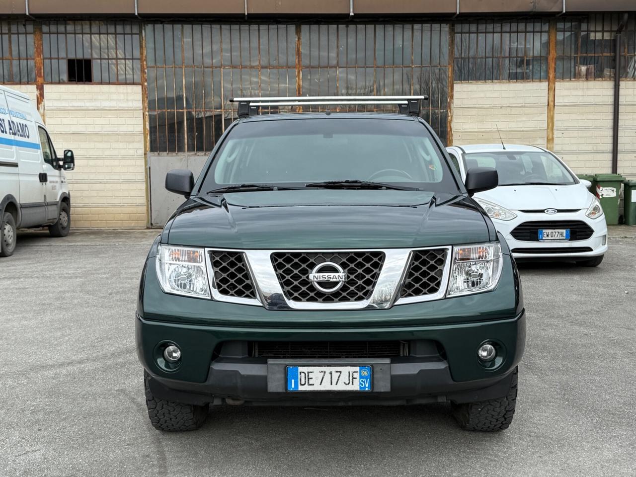 Nissan Navara 2.5 dCi 4 porte Double Cab SE