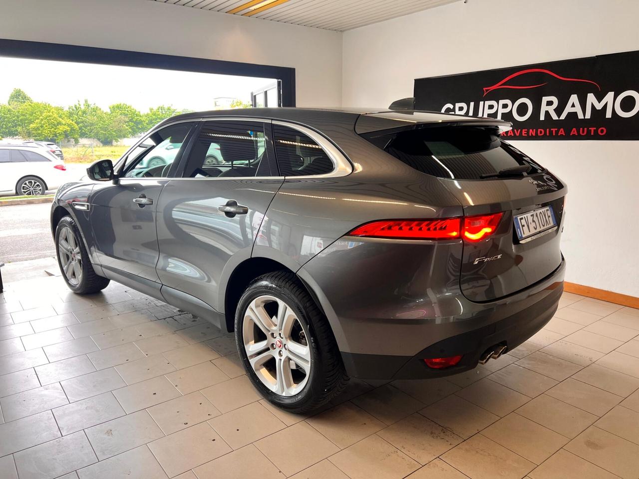 Jaguar F-Pace 2.0 D 180 CV AWD aut. Portfolio