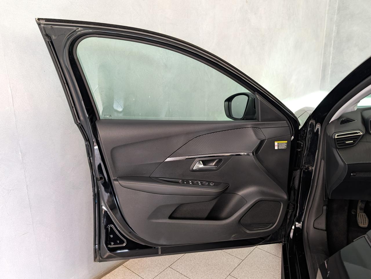 Peugeot 208 ii 1.2 puretech 100cv Allure