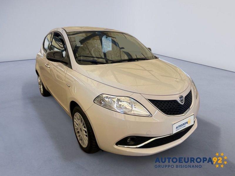Lancia Ypsilon 1.2 69cv GPL Ecochic Gold