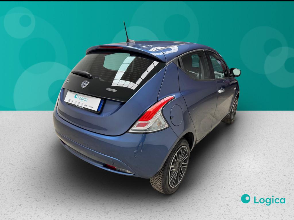 LANCIA Ypsilon III 2021 - Ypsilon 1.0 firefly hybrid Gold s&s 70cv