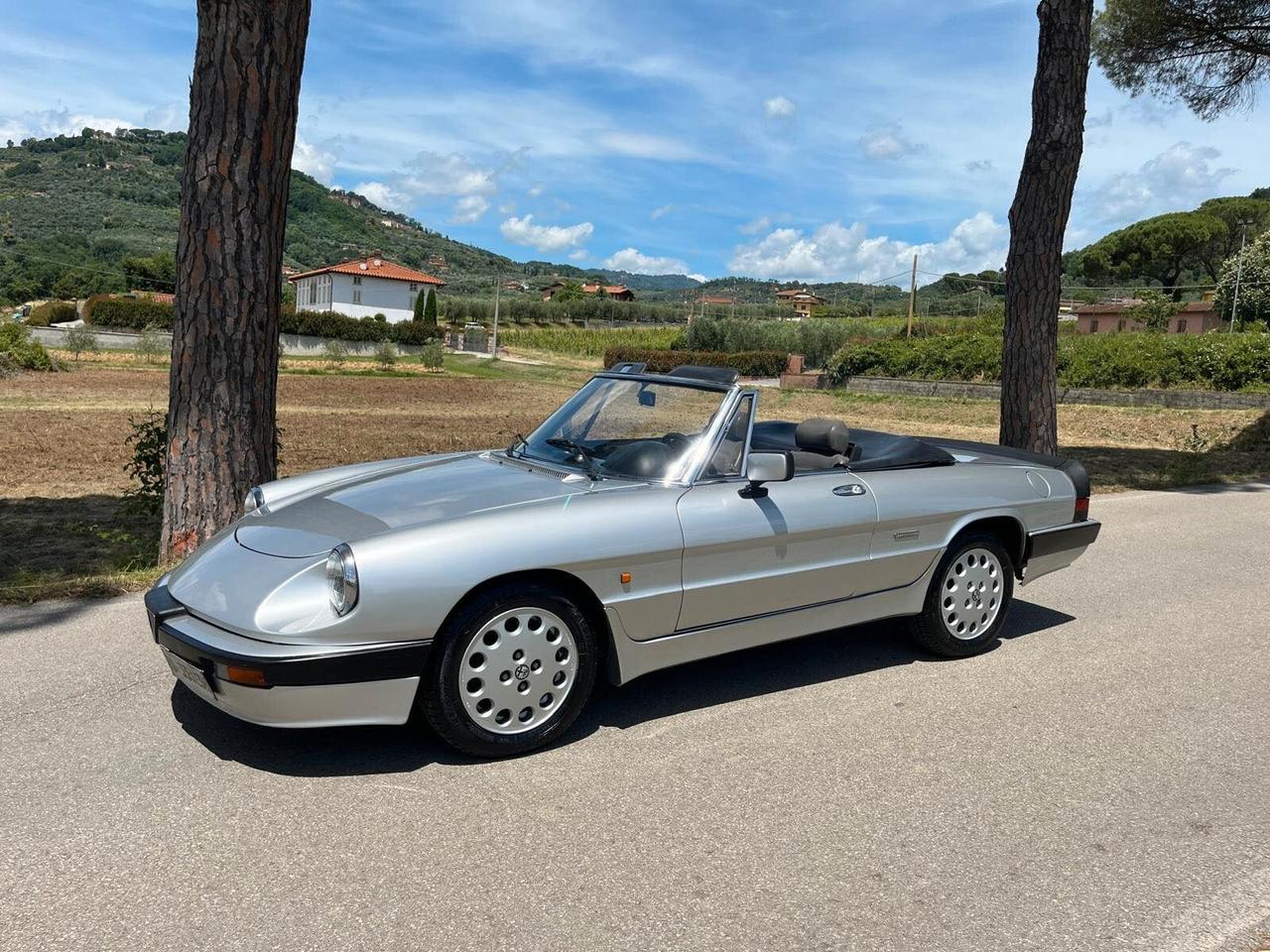 Alfa Romeo Spider QUADRIFOGLIO VERDE