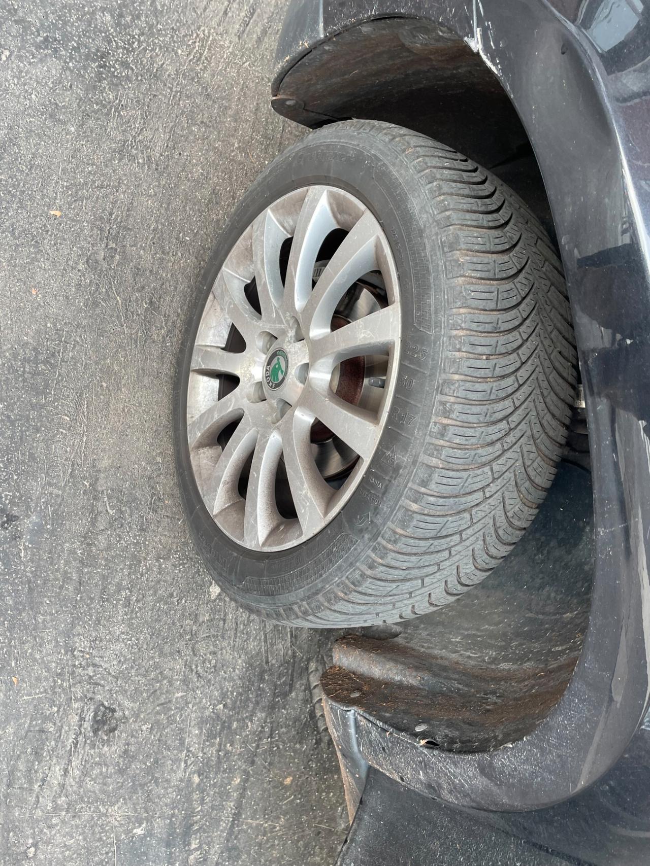 Skoda Yeti 1.2 TSI DSG Experience FULL.OPTIONAL