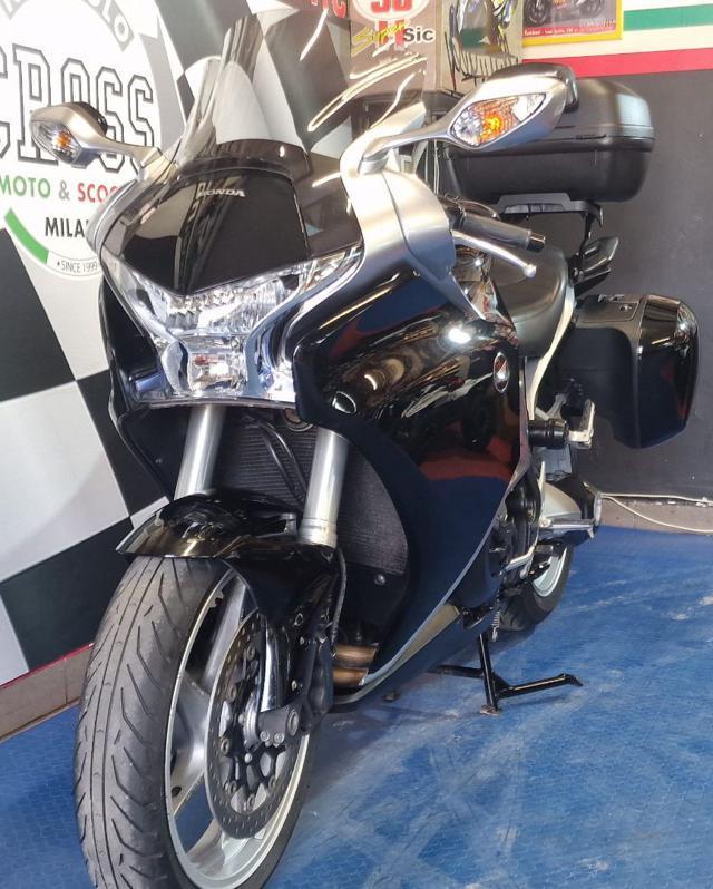 HONDA VFR 1200 F ABS - ANNO 2011