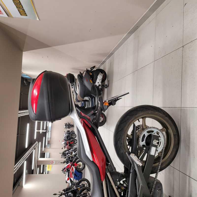 Yamaha XJ6 Diversion - 2010