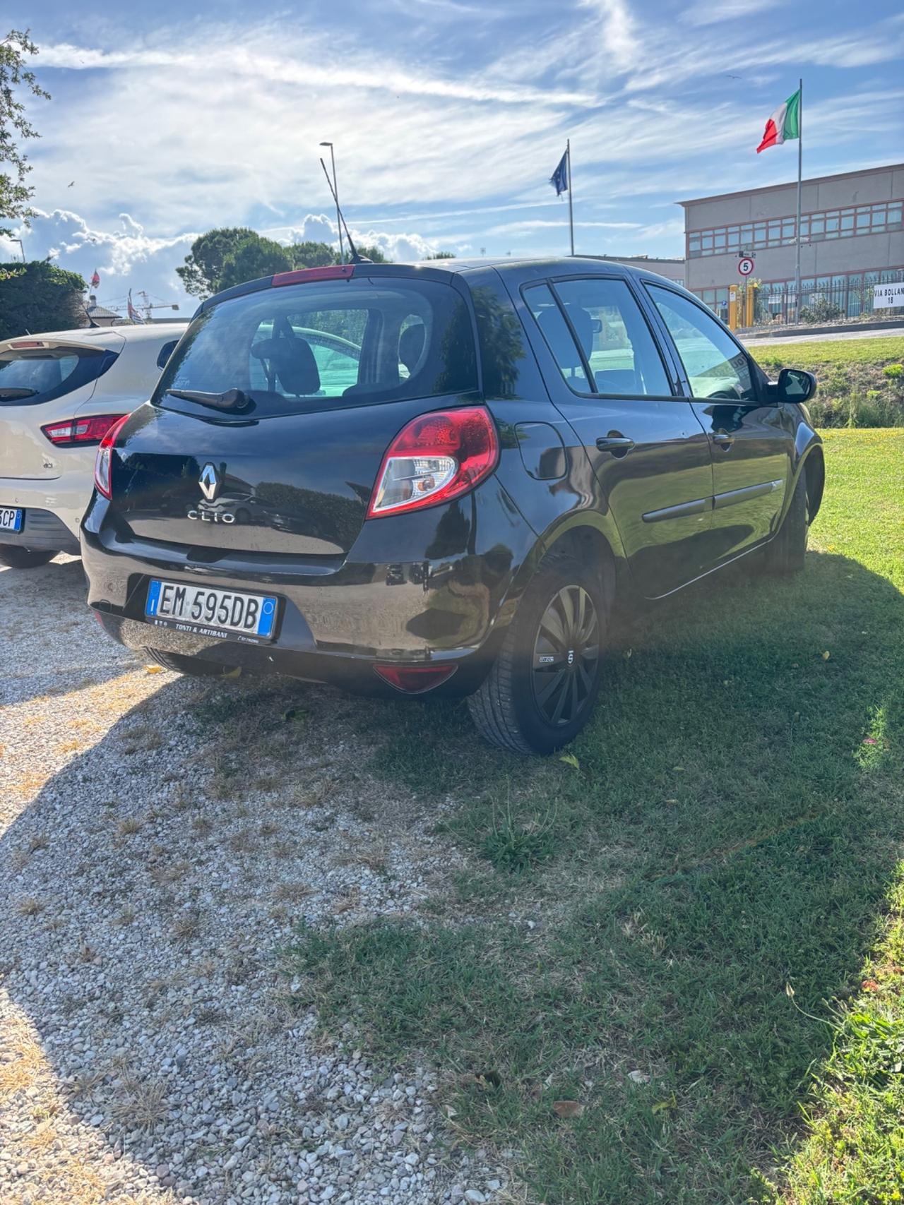 Renault Clio 1.2 16V 5 porte GPL Dynamique