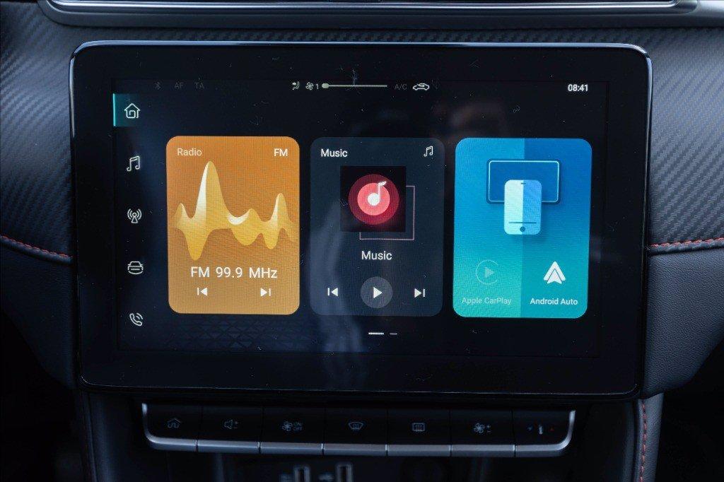 MG ZS 1.5 Luxury del 2024