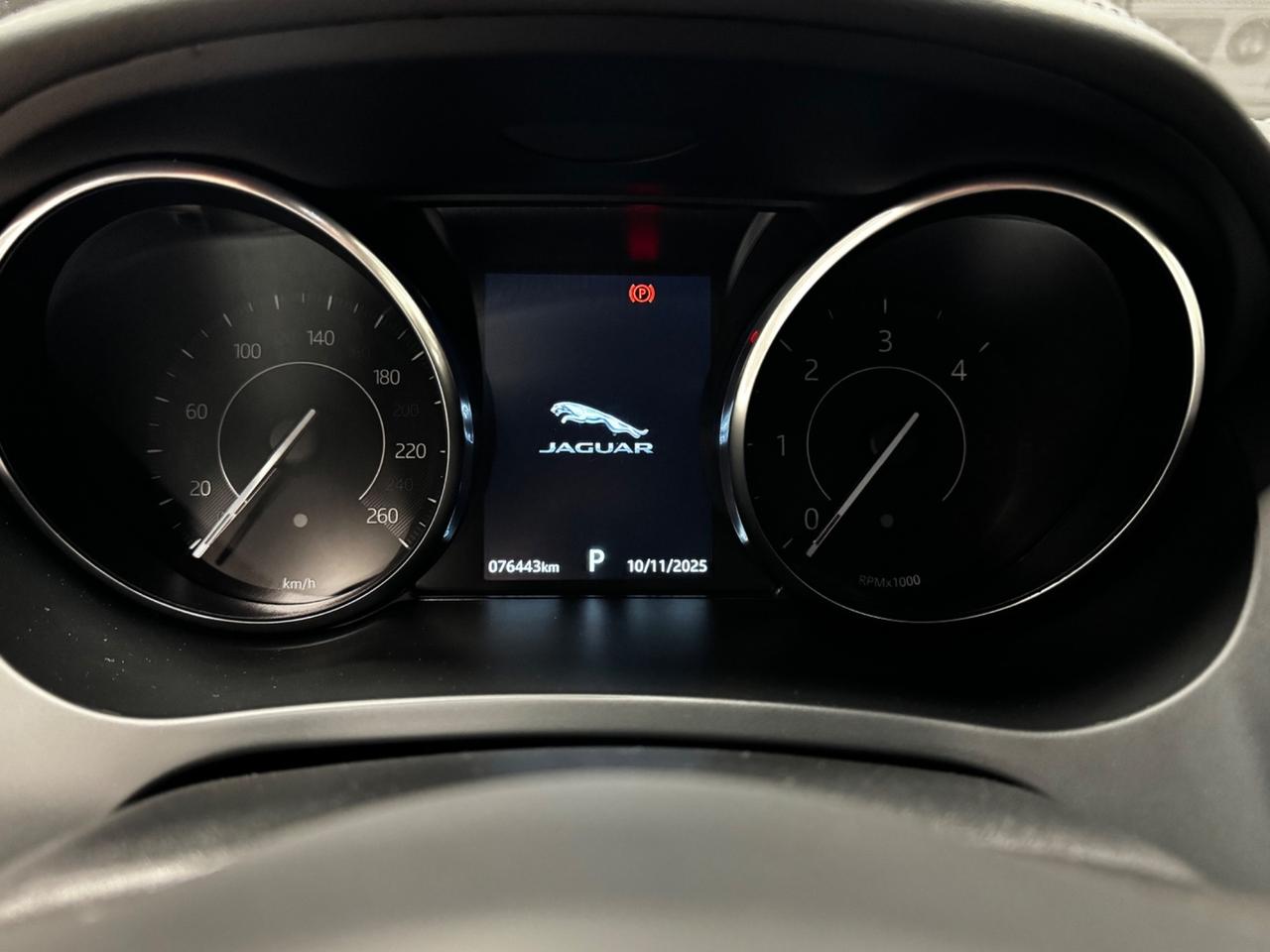 JAGUAR E-PACE 4WD R-DYNAMIC SPORT