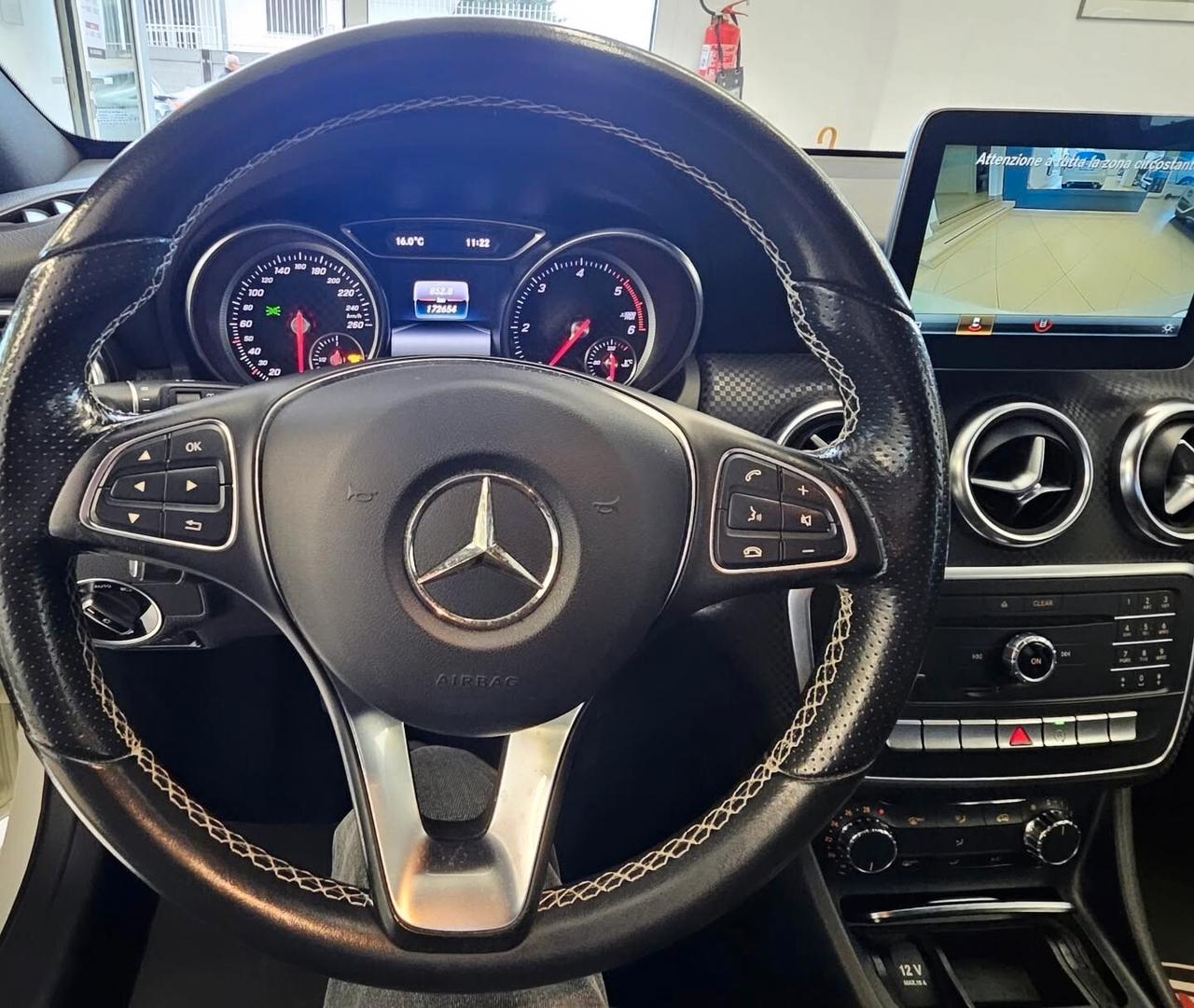 Mercedes-benz A 180 d Premium