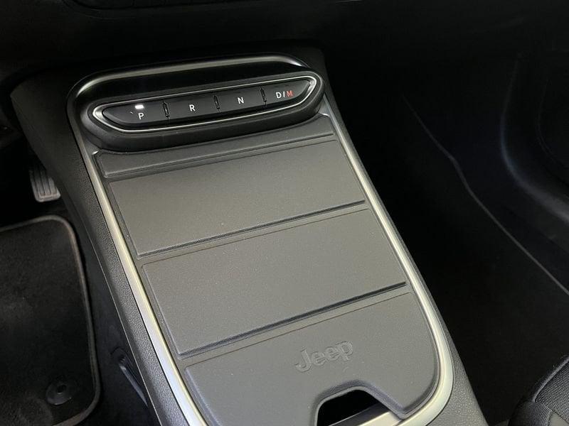 Jeep Avenger Avenger 1.2 turbo e-hybrid mhev Summit TUA DA 269,00 Al mese