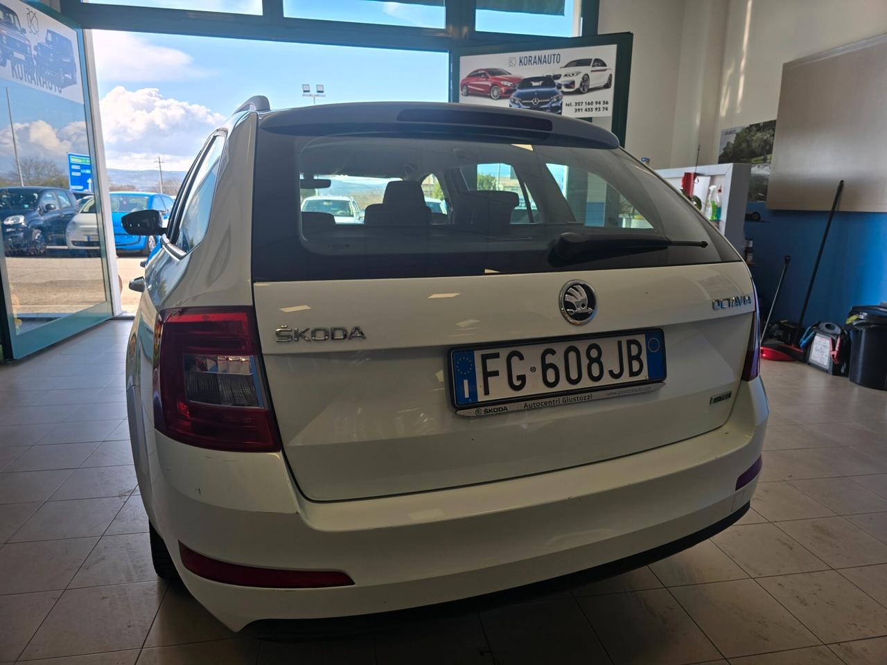 Skoda Octavia 1.4 TSI DSG Wagon Ambition G-Tec