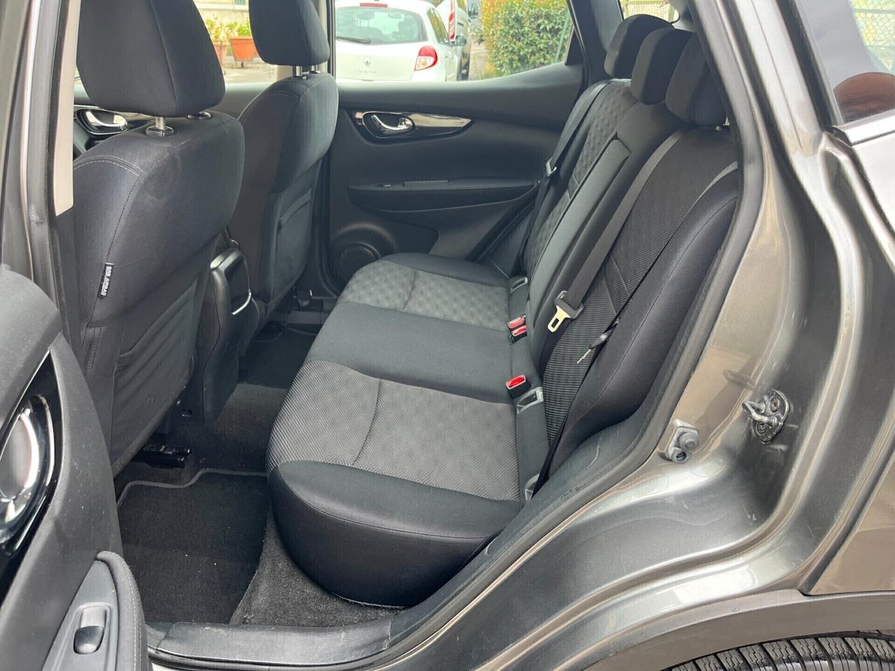Nissan Qashqai 1.5 dCi Tekna Navi Full