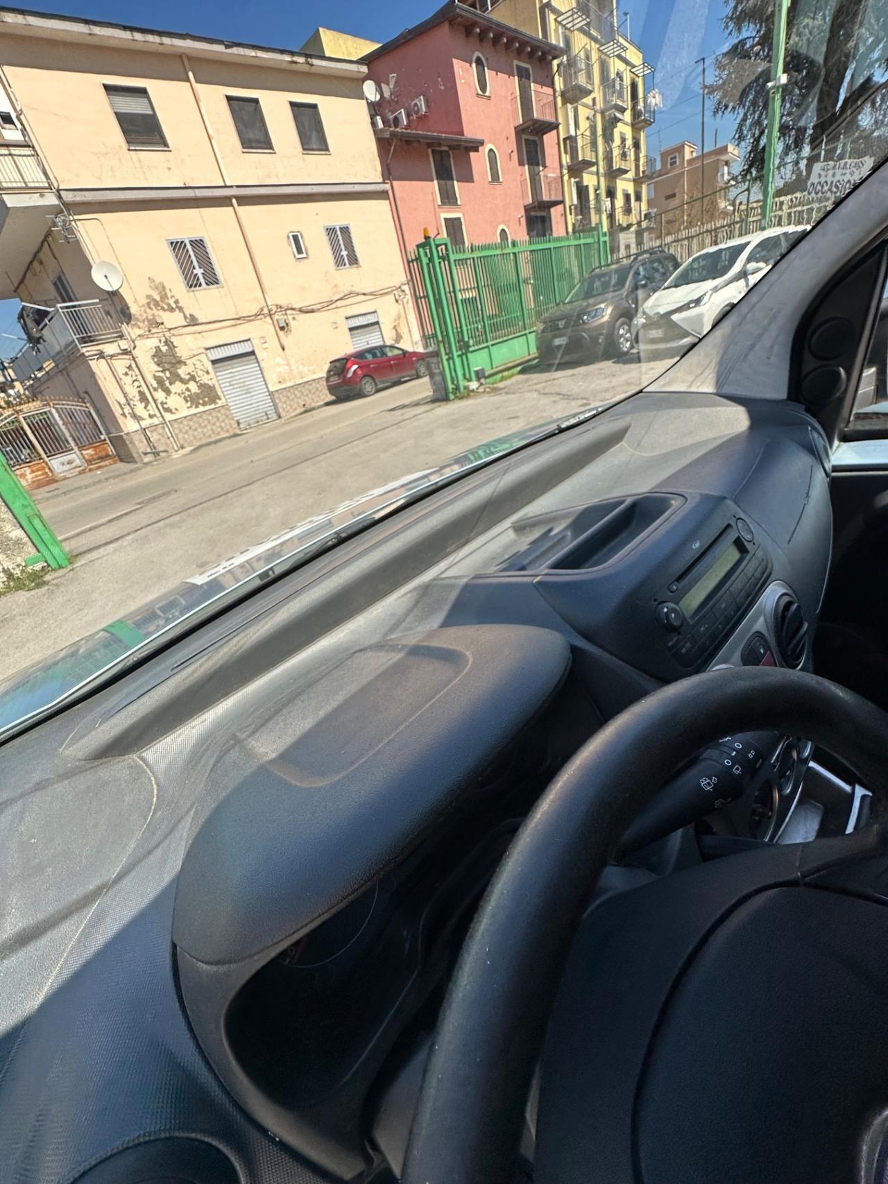 Fiat Qubo 1.4 8V 77 CV Dynamic Natural Power