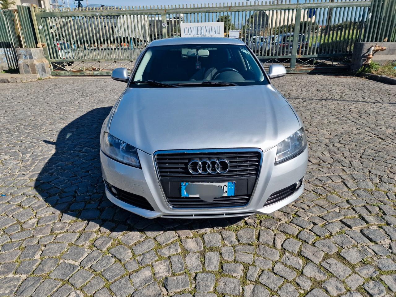 Audi A3 SPB 1.6 TDI 105 CV CR Ambition