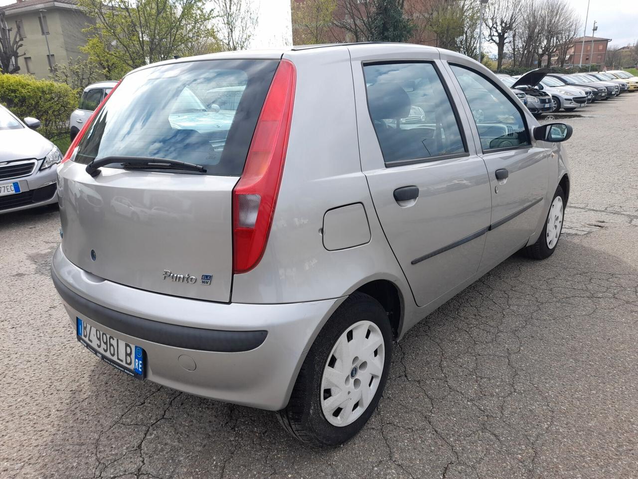 Fiat Punto 1.2i 16V cat 5 porte GPL SCADENZA 2035