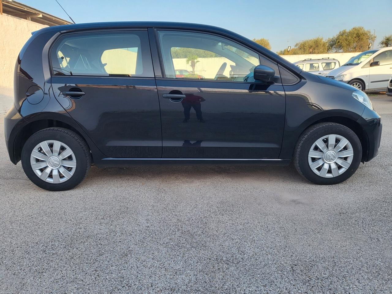 Volkswagen up! 1.0 5p. move up!