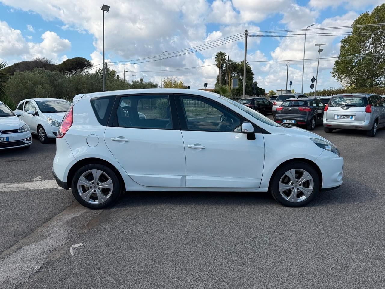 Renault Scenic XMOD 1.6 DCI 130CV LUXE 2011