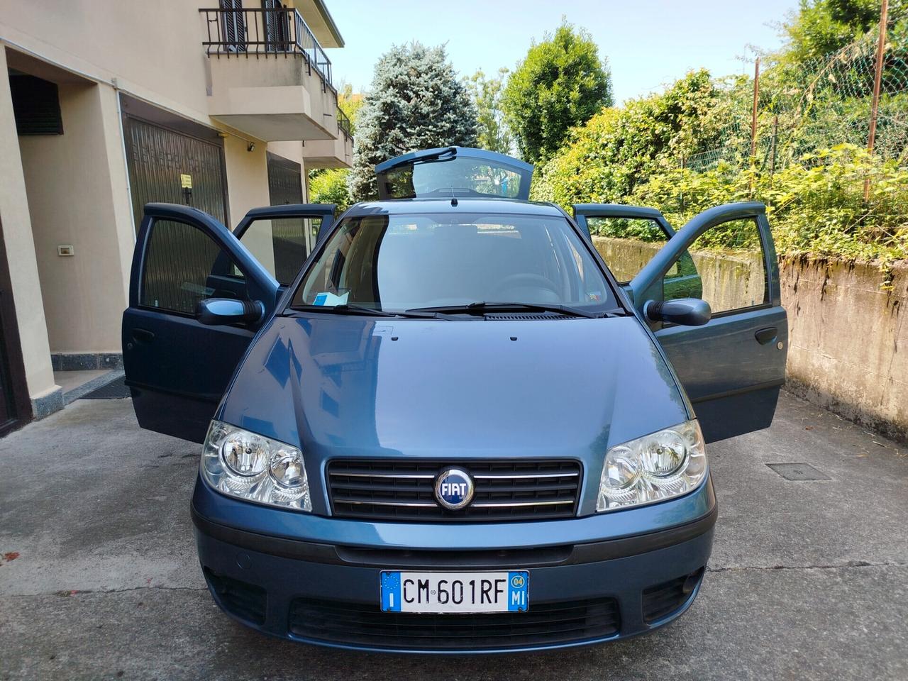 Fiat Punto 1.2 BENZINA 60cv / 44.000km / Neopat.