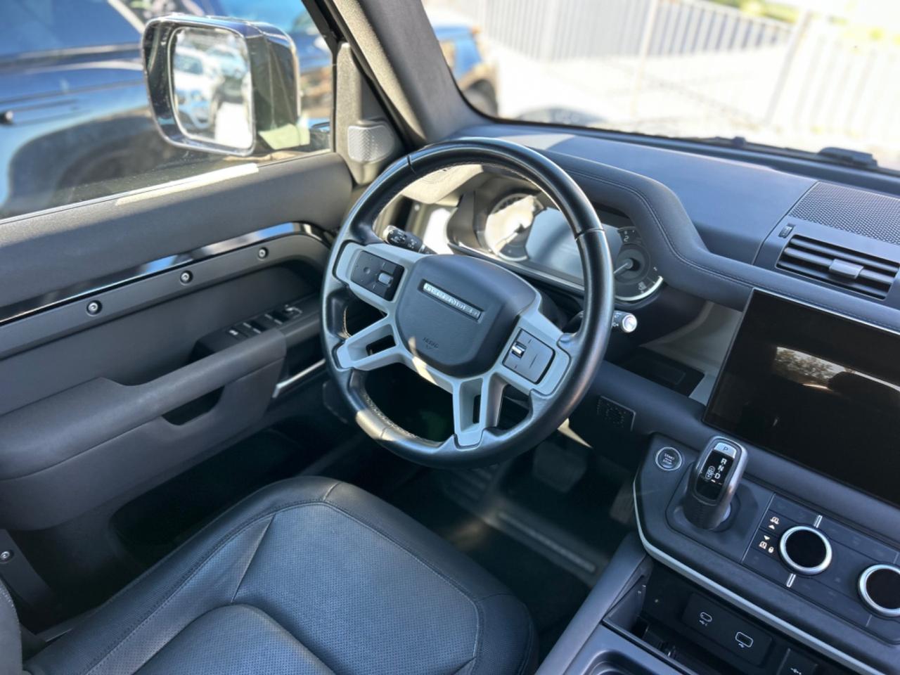 Land Rover Defender 110 3.0D I6 250 CV AWD Auto X-Dynamic SE