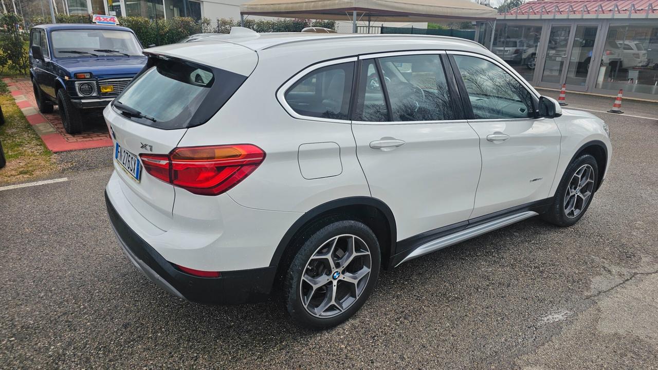 Bmw X1 sDrive18d Business