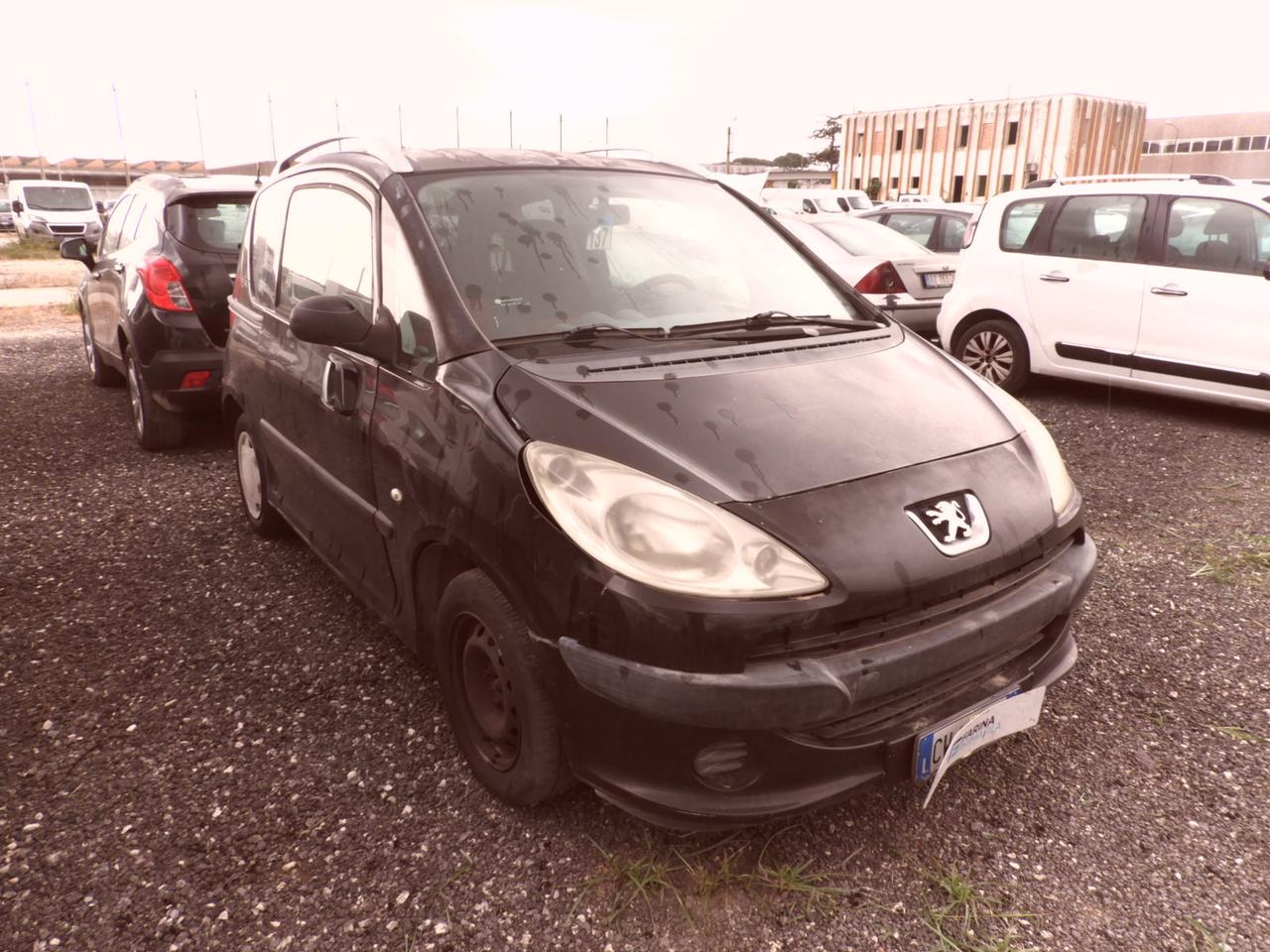 PEUGEOT 1007 - 1007 1.4 Happy 2tronic