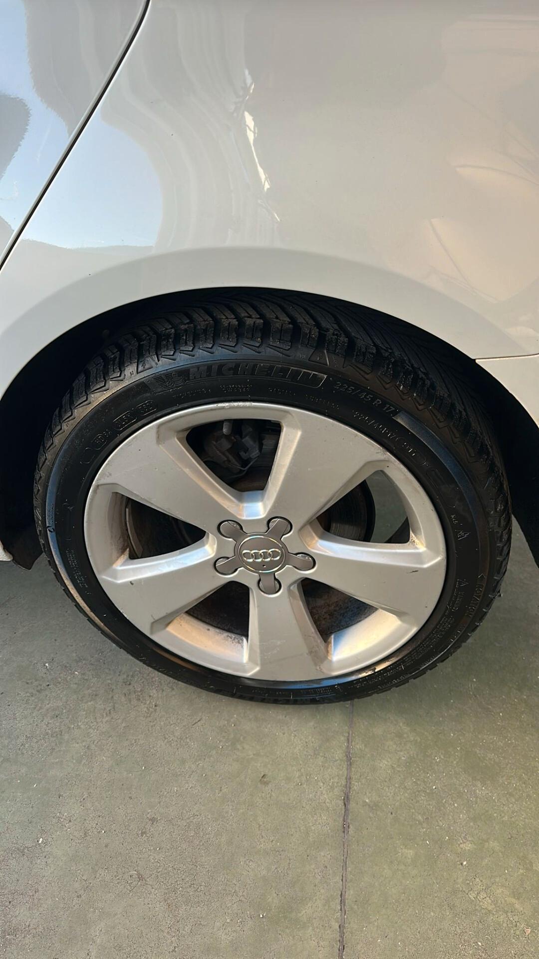 AUDI A3 SPORTBACK 1,6 DEISEL 105CV