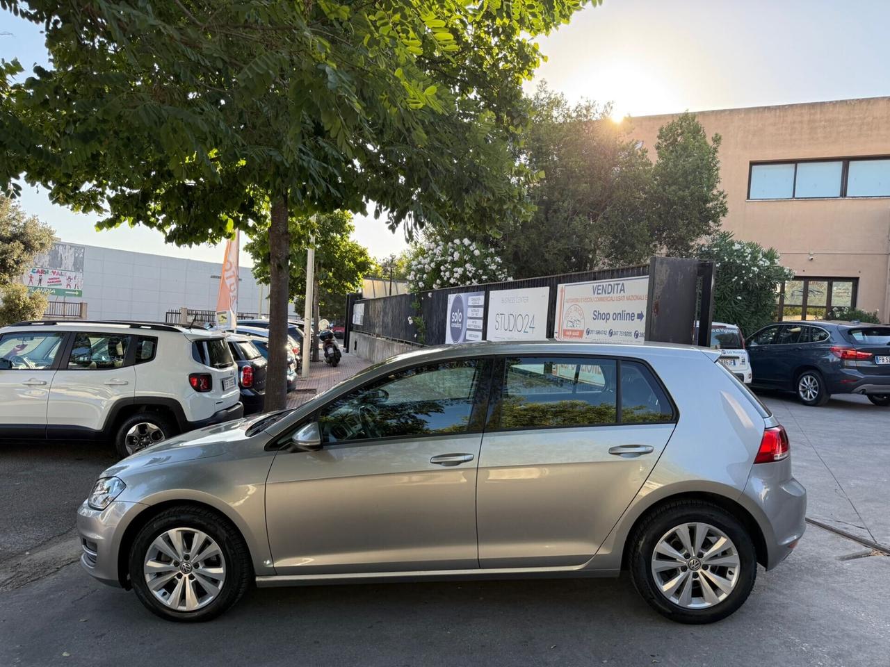 Volkswagen Golf 1.6 TDI DISTRIBUZIONE FATTA!