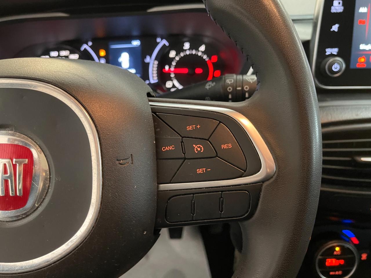 Fiat Tipo SW Lounge 1.6 mjt 120cv-Ok Neopatent-LEGGI SOTTO