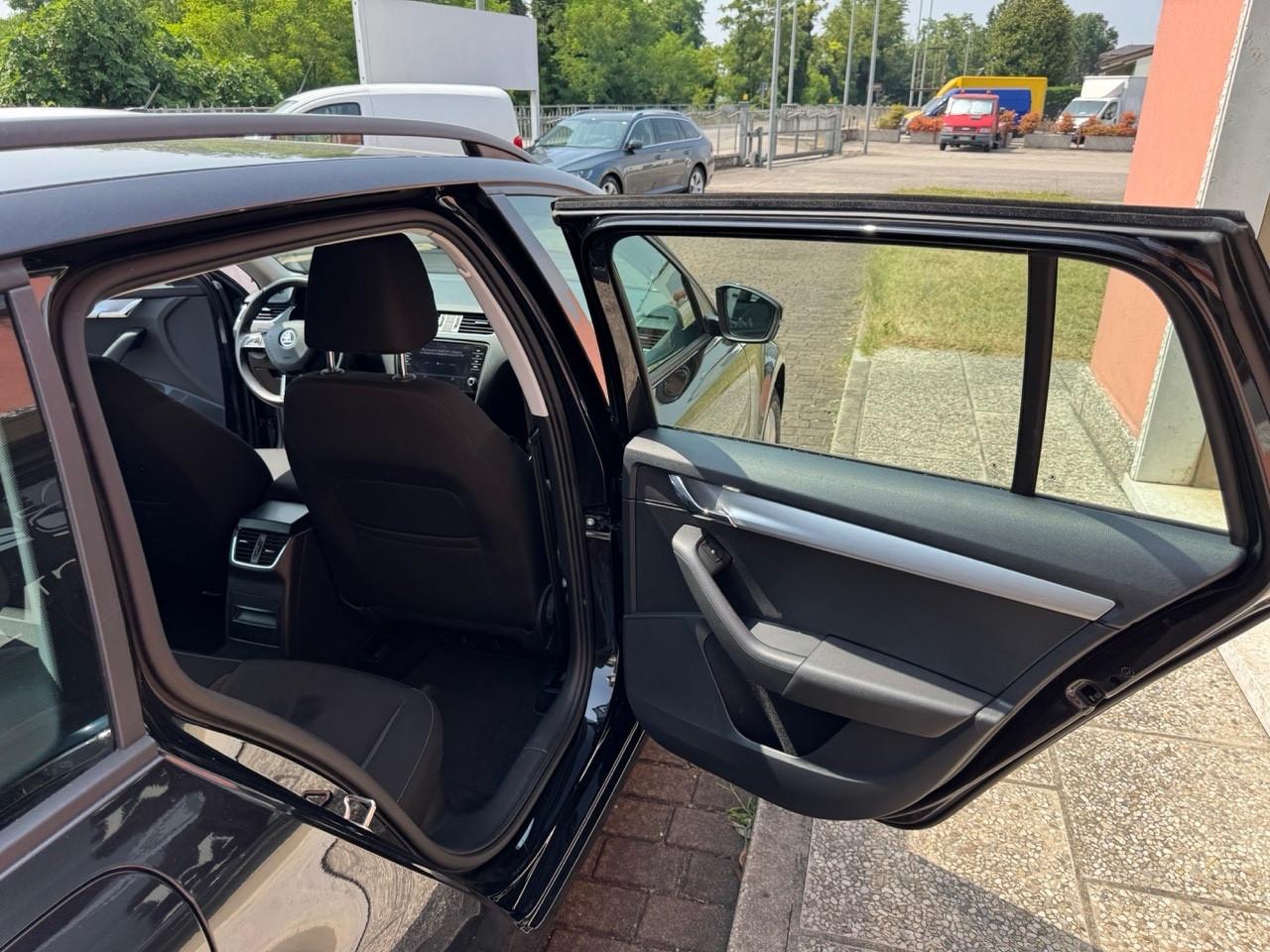 Skoda Octavia 1.6 TDI 116CV DSG – Executive – IVA esposta