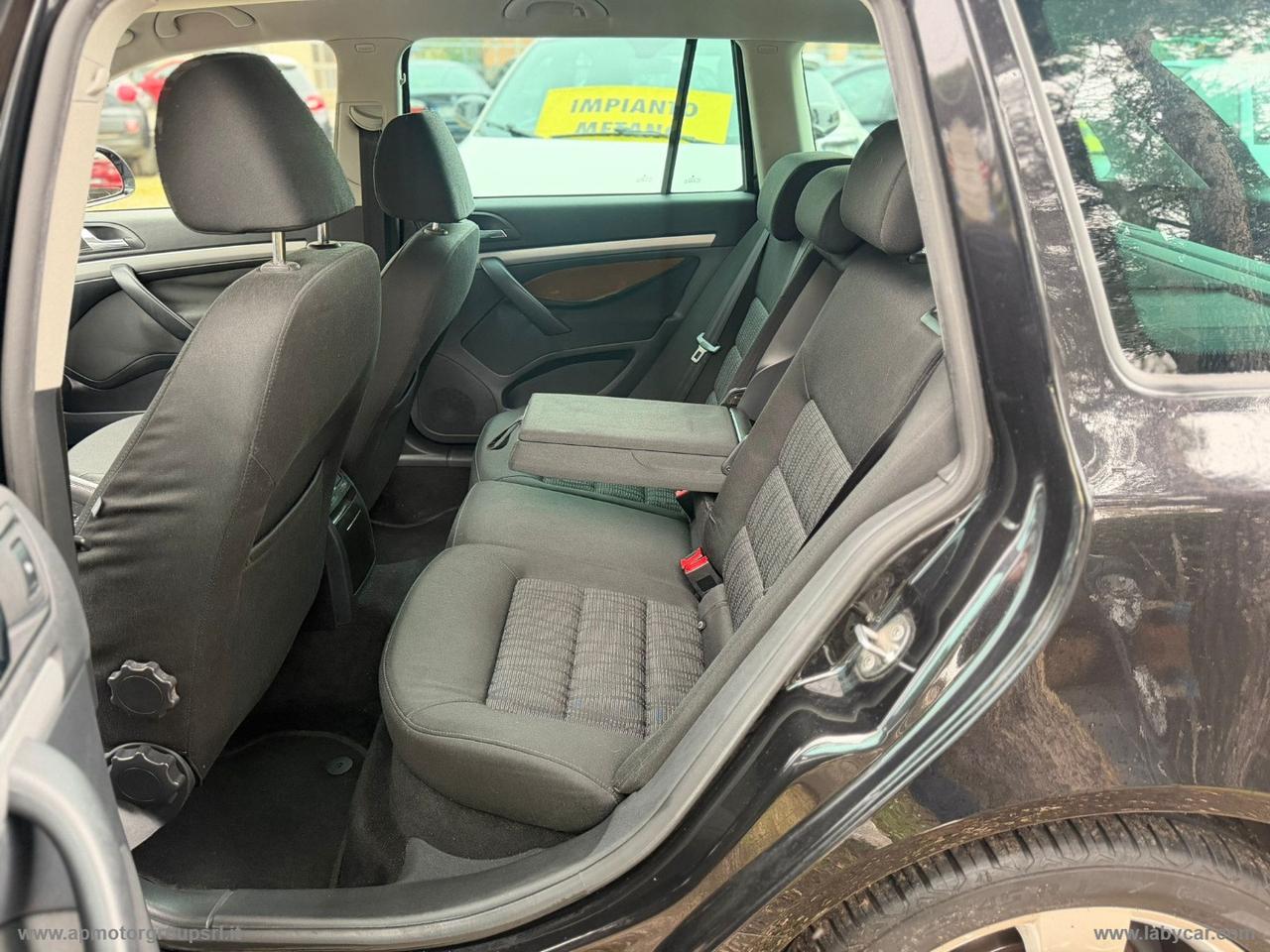 SKODA Octavia 2.0 TDI FAP Wagon Elegance