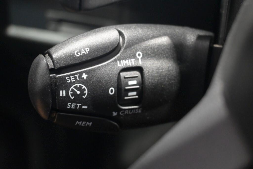 CITROEN C5 AIRCROSS 1.5 BLUEHDI 130CV EAT8 SeS MAX ( FARI LED - COCKPIT - ADAPTIVE CRUISE - PELLE - NAVI - MIRROR - PDC - TELECAMERA POST. - CERCHI 18 )