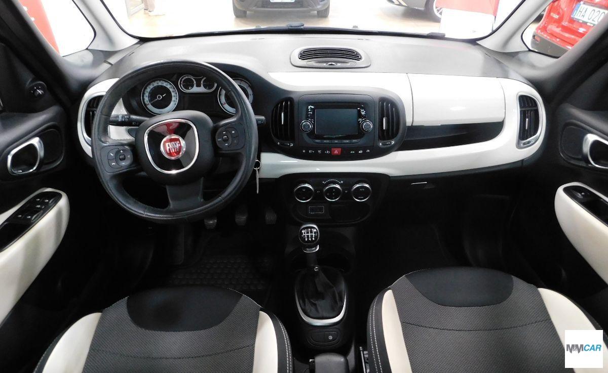 FIAT - 500 L - 1.6 Multijet 120 CV Trekking