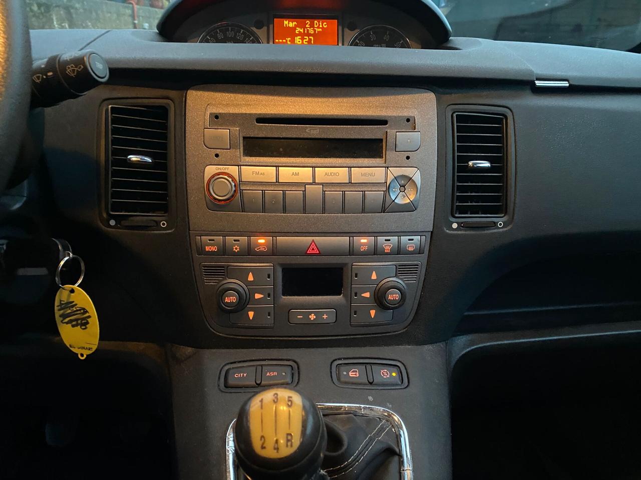 Lancia MUSA 1.3 Mjt 95 CV full opt restyling 2011