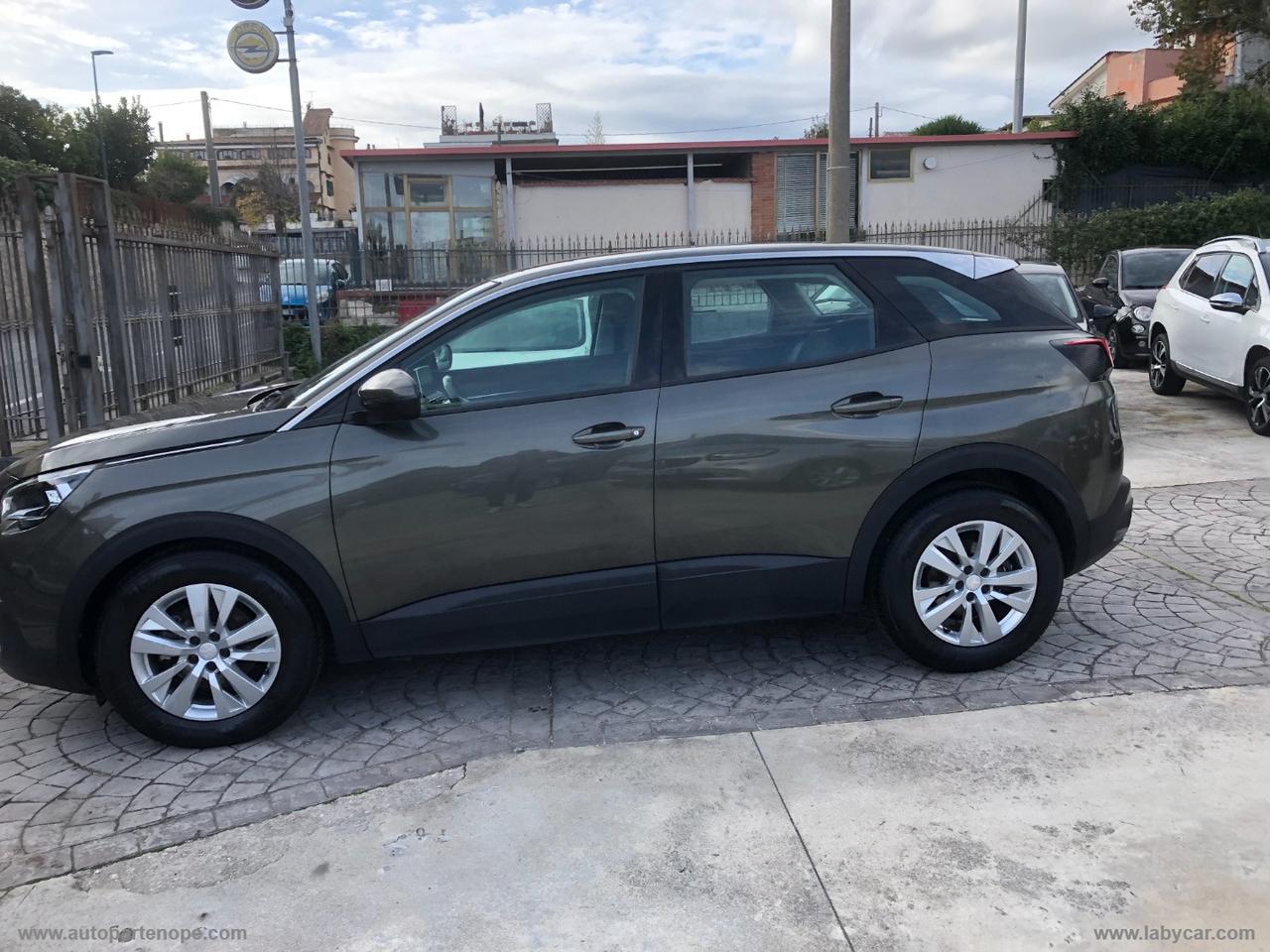 PEUGEOT 3008 BlueHDi 130 S&S Business