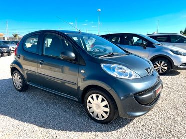 Peugeot 107 1.0 68CV 5 porte