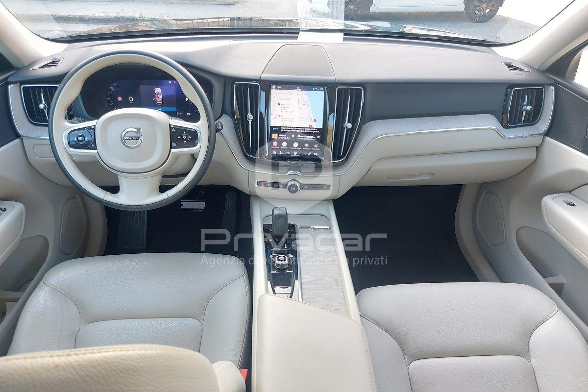 VOLVO XC60 B4 (d) automatico Core