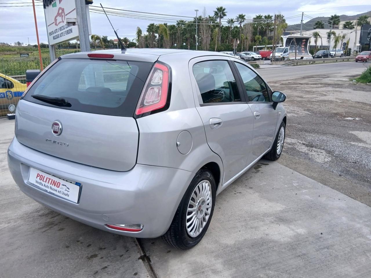 Fiat Punto 1.3 MJT II S&S 95 CV 5 porte Street