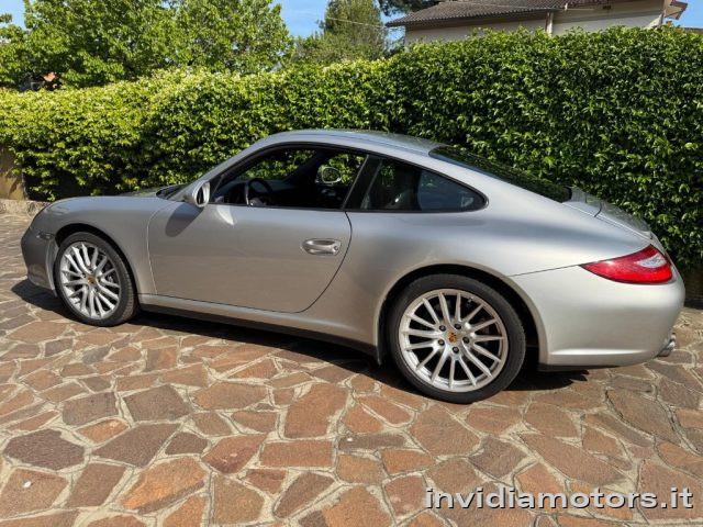 PORSCHE 997 Carrera 4 Coupé MANUAL GEAR