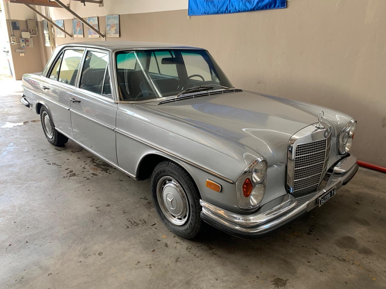 Mercedes-benz S 280 W108 280se 3.5 v8