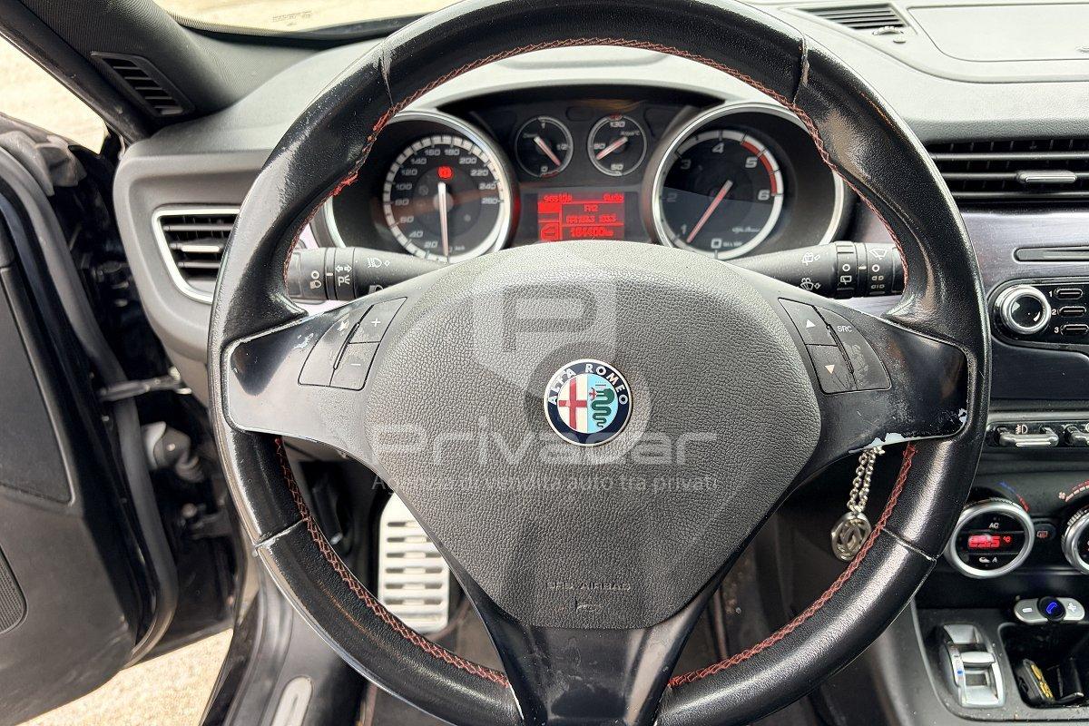ALFA ROMEO Giulietta 1.6 JTDm-2 105 CV Distinctive