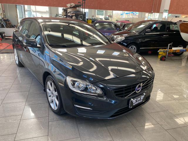 VOLVO V60 D2 Geartronic Kinetic