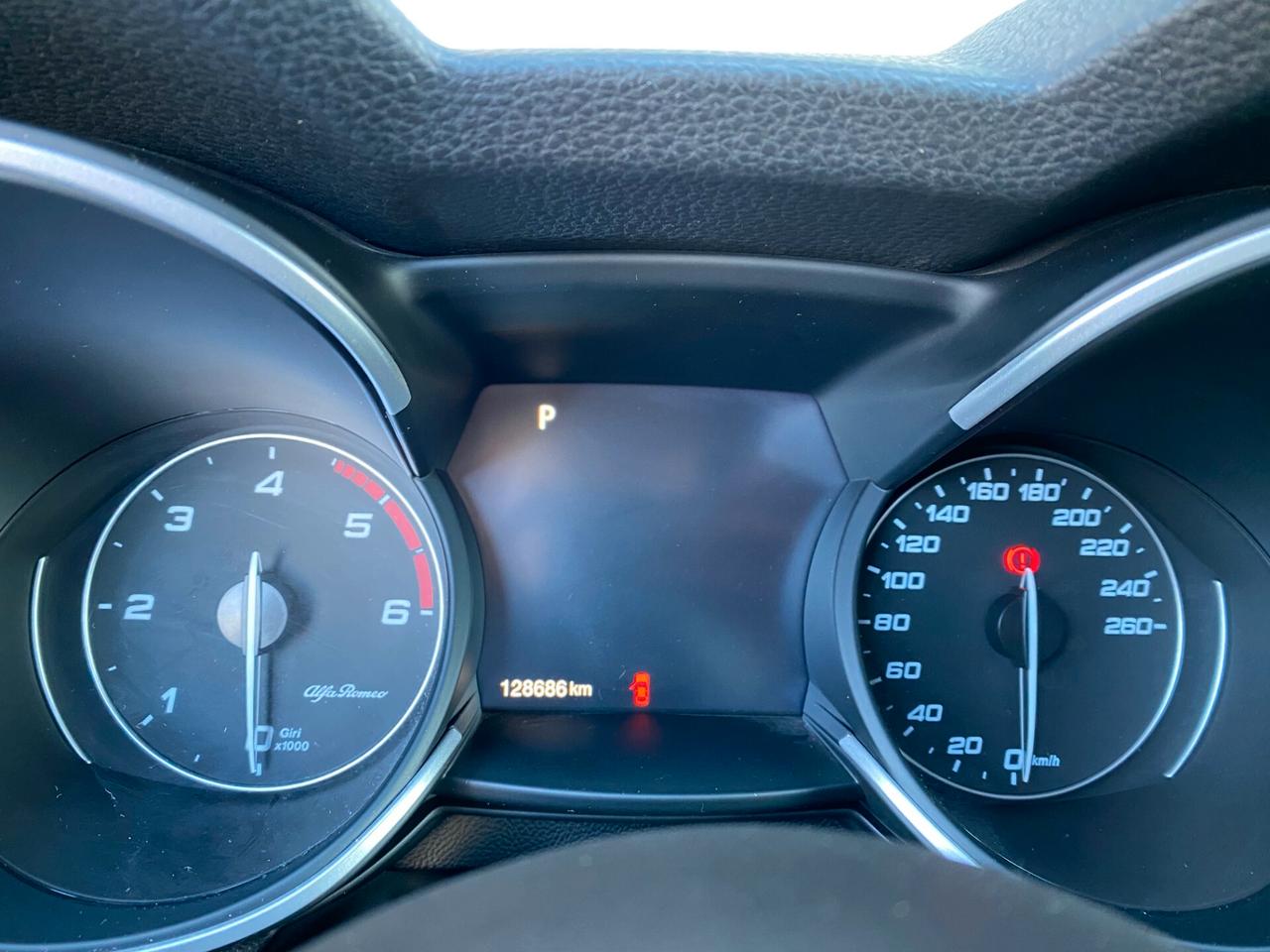 Alfa Romeo Stelvio 2.2 160CV VAN/AUTOCARRO 5 POSTI