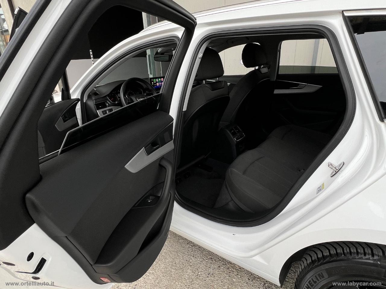 AUDI A4 Avant 30 TDI S tronic Business