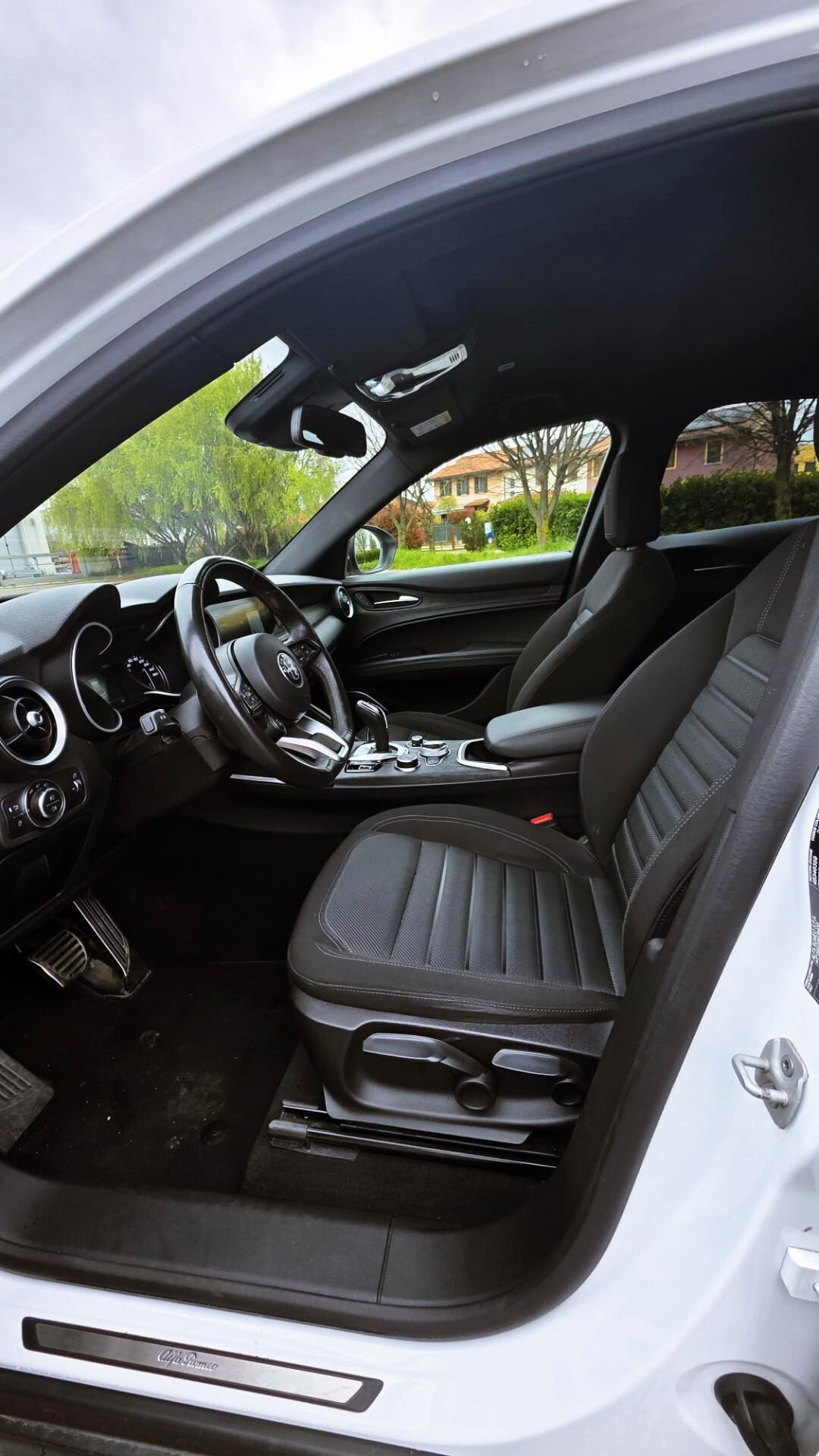 Alfa Romeo STELVIO 2.2 Diesel 190CV AT8 Q4