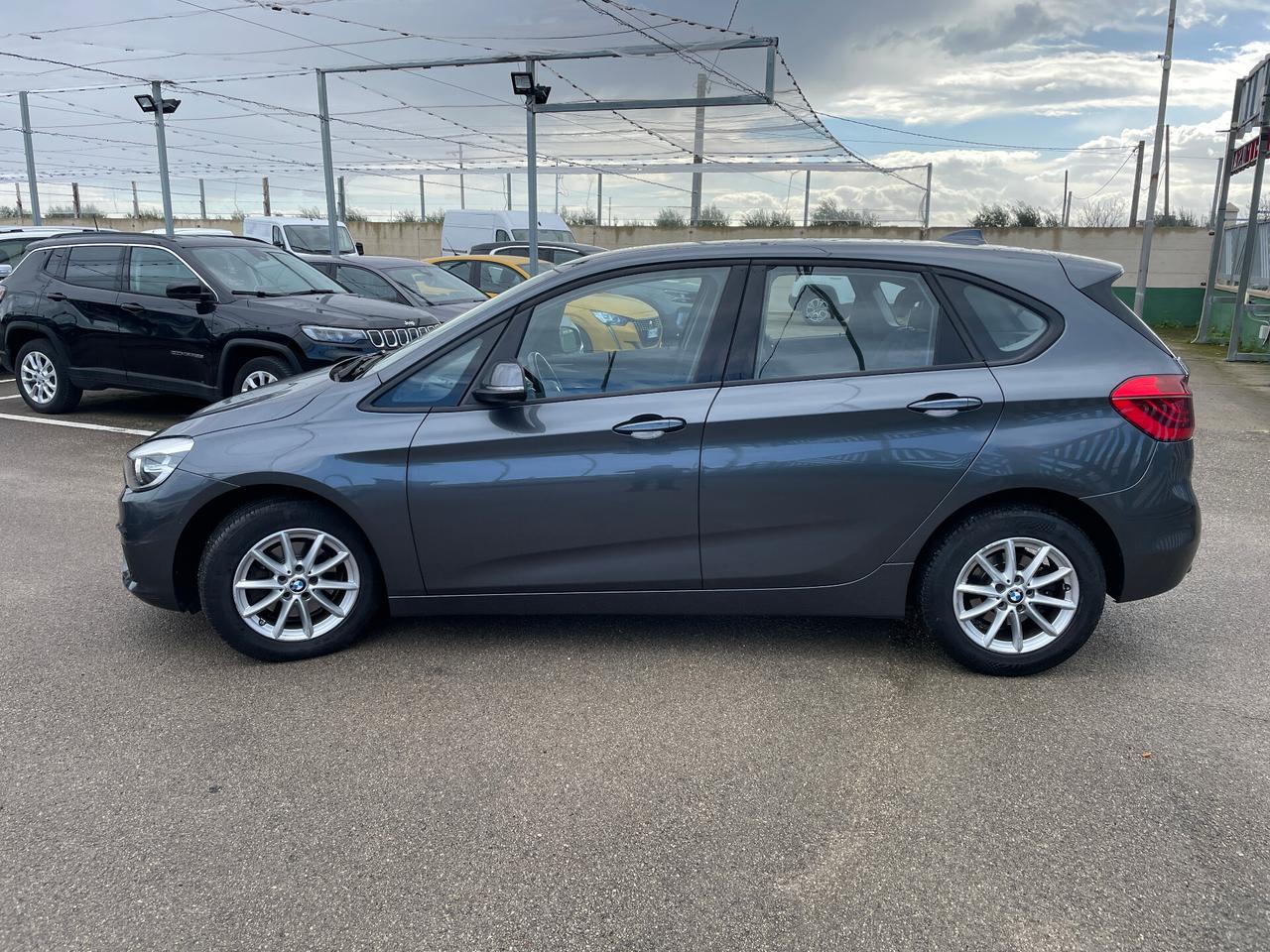 Bmw 218d Active Tourer Luxury auto