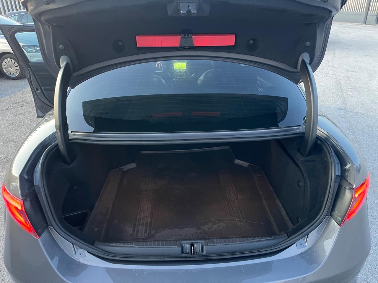 ALFA ROMEO GIULIA 2.2 MJTD 180CV AT8 SUPER FULL