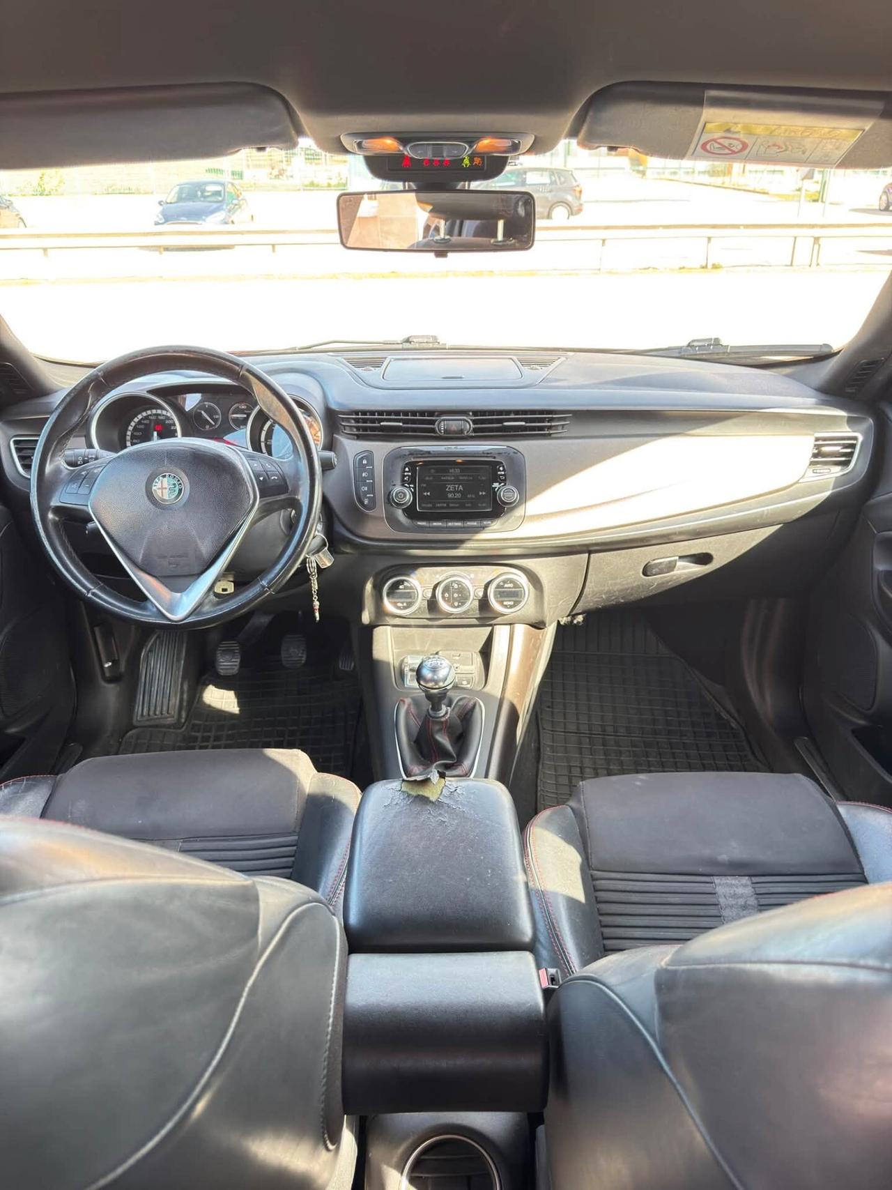 Alfa Romeo Giulietta 1.6 JTDm-2 105 CV Exclusive