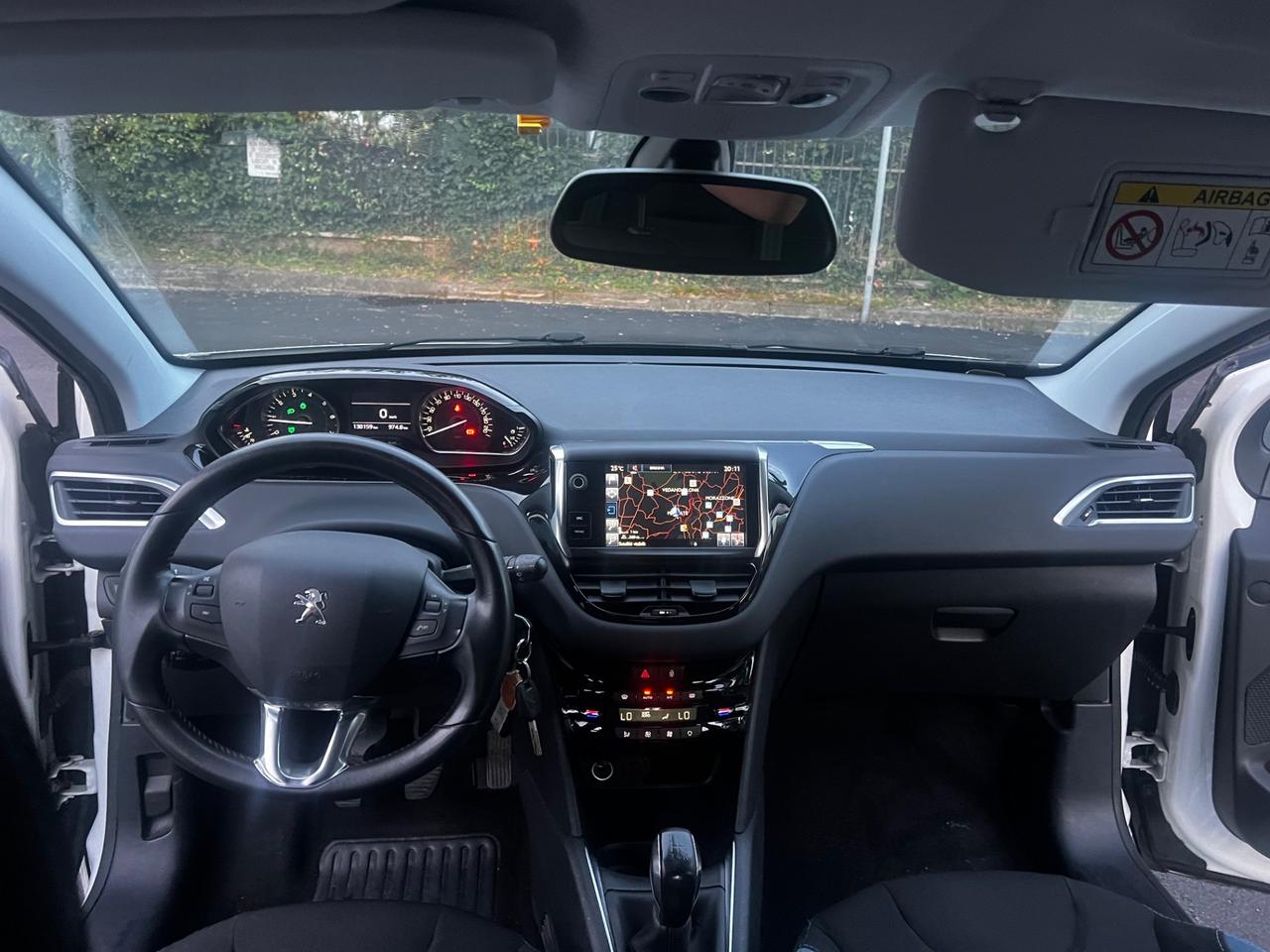 Peugeot 208 PureTech 82 5 porte Allure
