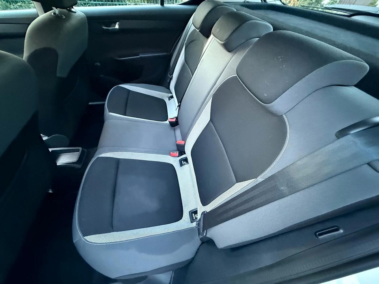 Skoda Fabia 1.0 MPI 75 CV Ambition ***OK NEOPATENTATI***